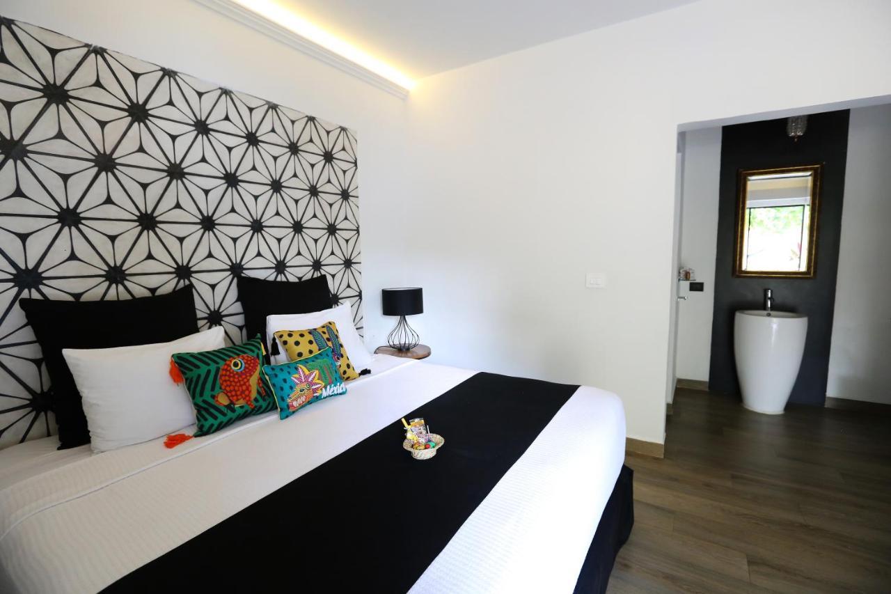 Hotel Casa Chukum Bacalar Exterior foto A bedroom at the hotel