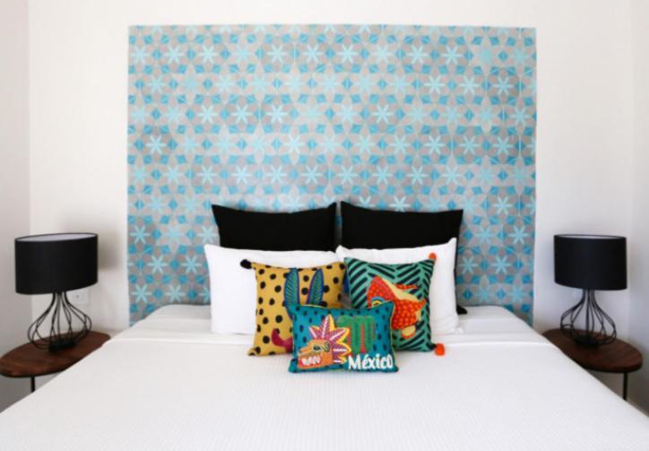 Hotel Casa Chukum Bacalar Exterior foto A bed with cushions